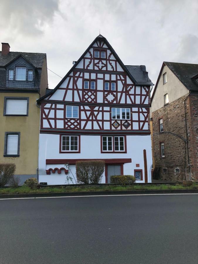 Storchenhaus Bremm Villa ภายนอก รูปภาพ